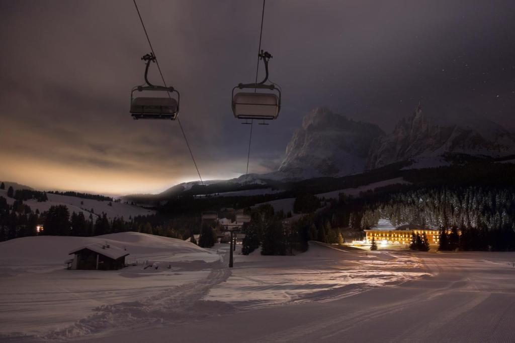 Sporthotel Floralpina Alpe Di Siusi Luaran gambar